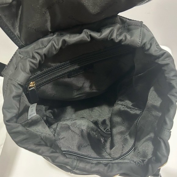Calvin Klein black backpack with gold hardware - Picture 5 of 7